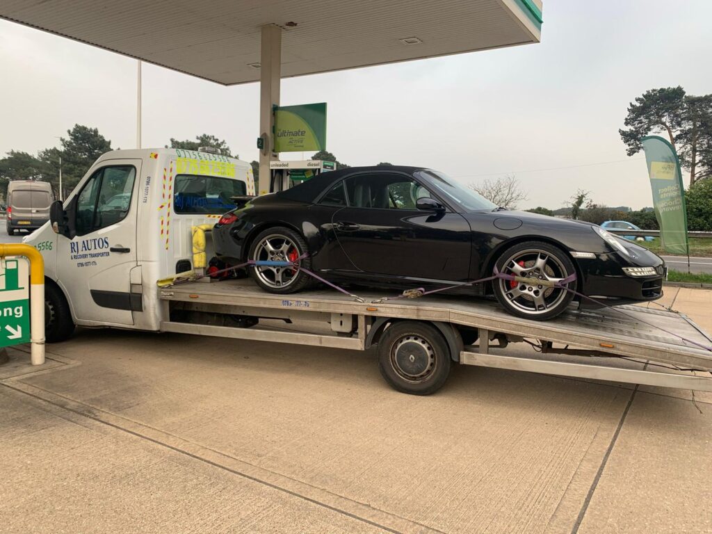 luxury car towing in london